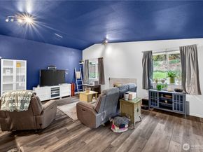 16616 133rd Place SE, Renton WA 98058