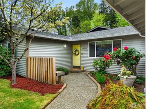 16616 133rd Place SE, Renton WA 98058