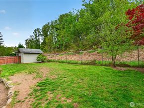 16616 133rd Place SE, Renton WA 98058