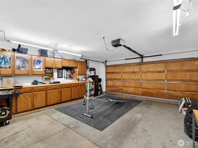16616 133rd Place SE, Renton WA 98058