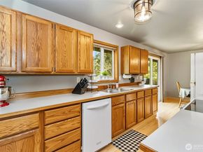 10103 27th Drive SE, Everett WA 98208