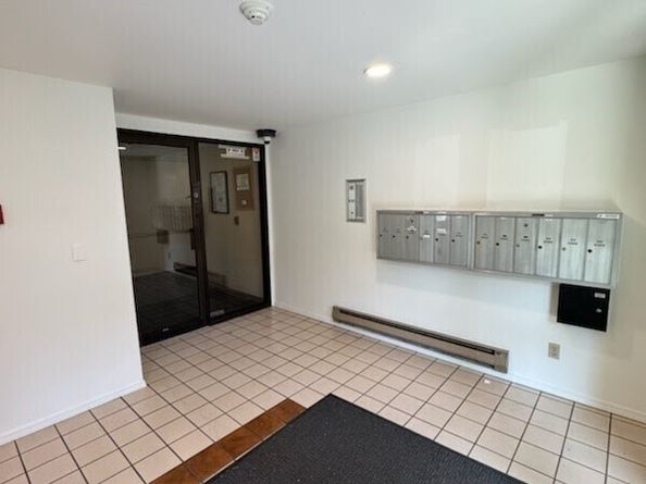 1515 12th Avenue S 102, Seattle WA 98144