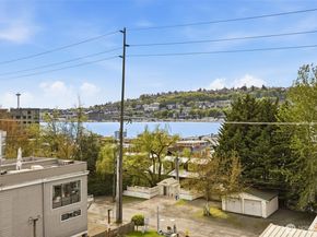 2364 Fairview Avenue E 8, Seattle WA 98102
