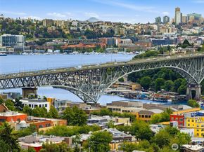421 N 40th Street, Seattle WA 98103