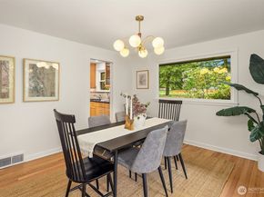 6857 44th Avenue NE, Seattle WA 98115
