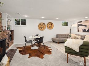 6857 44th Avenue NE, Seattle WA 98115