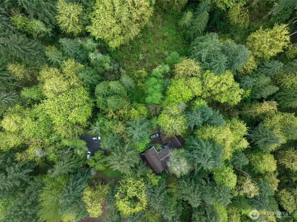611 208th Avenue SE, Sammamish WA 98074