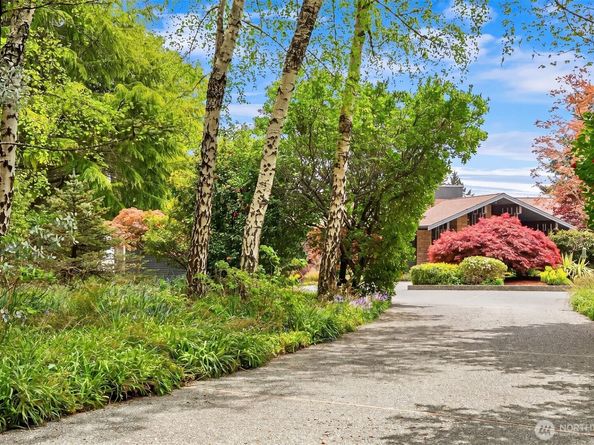 8425 SW 216th Street, Vashon WA 98070