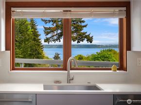 8425 SW 216th Street, Vashon WA 98070