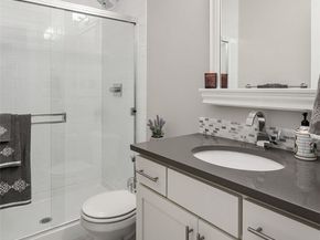 1442 241st Pl SE, Bothell WA 98021