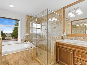 11222 NE 100th Street, Kirkland WA 98033