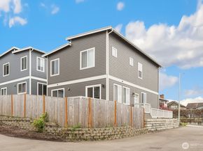 1815 143rd Place SW, Lynnwood WA 98087