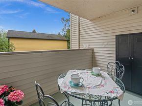 4701 NW Walgren Drive A201, Silverdale WA 98383