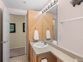 4701 NW Walgren Drive A201, Silverdale WA 98383