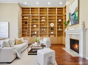 15885 SE 62nd St, Bellevue WA 98006