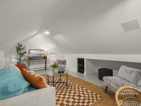 1909 4th Avenue N, Seattle WA 98109