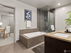 10650 NE 9th Place 1925, Bellevue WA 98004