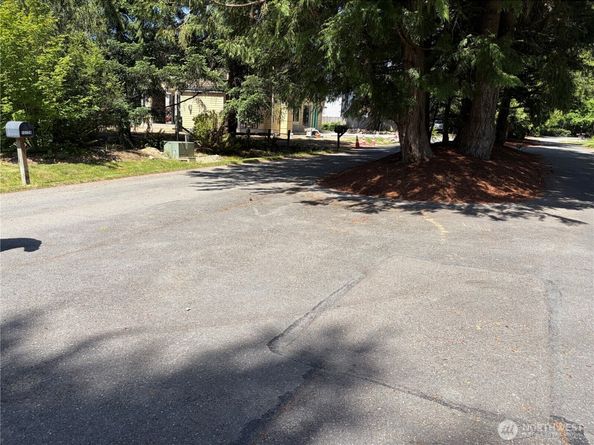 13710 42nd Avenue SE, Mill Creek WA 98012