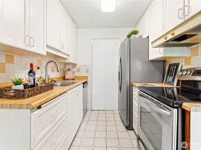 2020 Grant Avenue S A202, Renton WA 98055