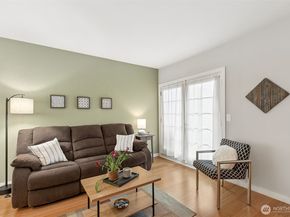 6547 42nd Avenue SW 205, Seattle WA 98136