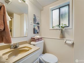 1924 Franklin Avenue E, Seattle WA 98102