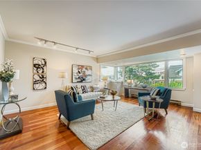 1924 Franklin Avenue E, Seattle WA 98102