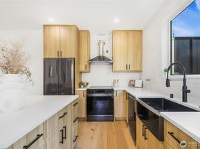 1805 SW Elmgrove Street, Seattle WA 98106