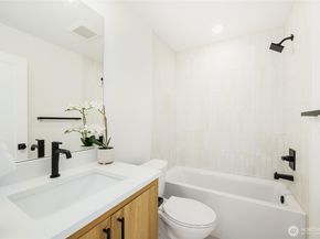 1805 SW Elmgrove Street, Seattle WA 98106