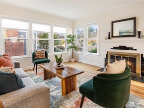 9716 Dayton Avenue N, Seattle WA 98103