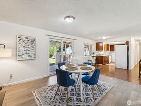 19520 Grannis Road, Bothell WA 98012