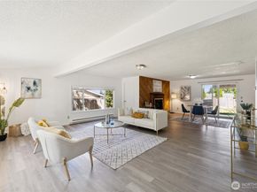 19520 Grannis Road, Bothell WA 98012