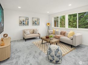 20128 12th Avenue W, Lynnwood WA 98036