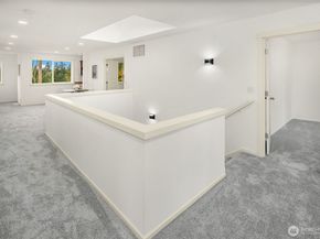 20128 12th Avenue W, Lynnwood WA 98036