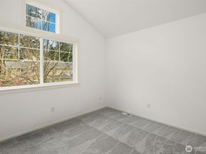 20128 12th Avenue W, Lynnwood WA 98036