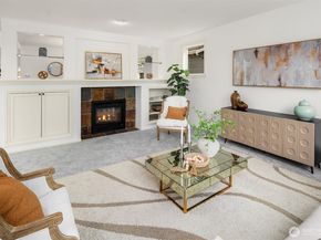 20128 12th Avenue W, Lynnwood WA 98036