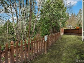20128 12th Avenue W, Lynnwood WA 98036
