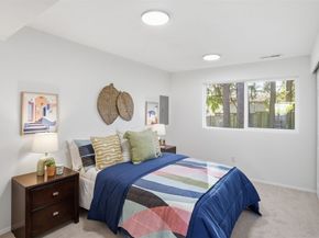 12227 NE 137th Place, Kirkland WA 98034