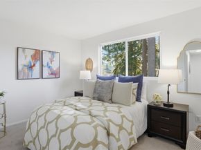 12227 NE 137th Place, Kirkland WA 98034