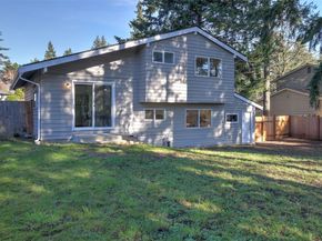 12227 NE 137th Place, Kirkland WA 98034
