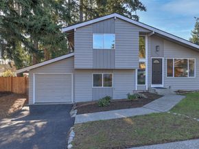 12227 NE 137th Place, Kirkland WA 98034
