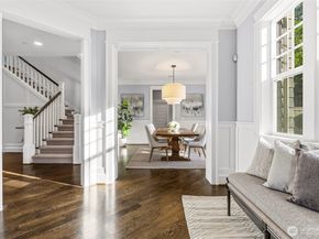 1416 105th Avenue SE, Bellevue WA 98004