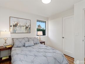 5503 33rd Avenue S, Seattle WA 98118