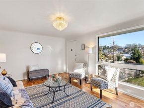 5503 33rd Avenue S, Seattle WA 98118