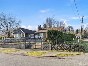 5503 33rd Avenue S, Seattle WA 98118