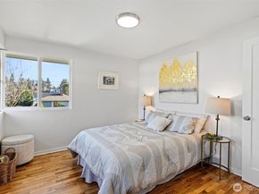 5503 33rd Avenue S, Seattle WA 98118