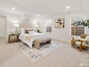 3037 21st Avenue W, Seattle WA 98199