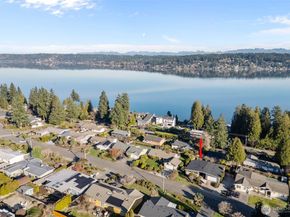 2654 171st Avenue SE, Bellevue WA 98008