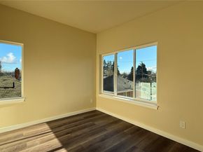 9025 38th Avenue S, Seattle WA 98118