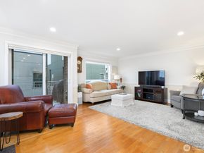 2906 5th Avenue W, Seattle WA 98119