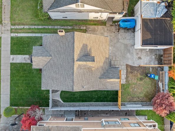 935 NW 61st Street, Seattle WA 98107